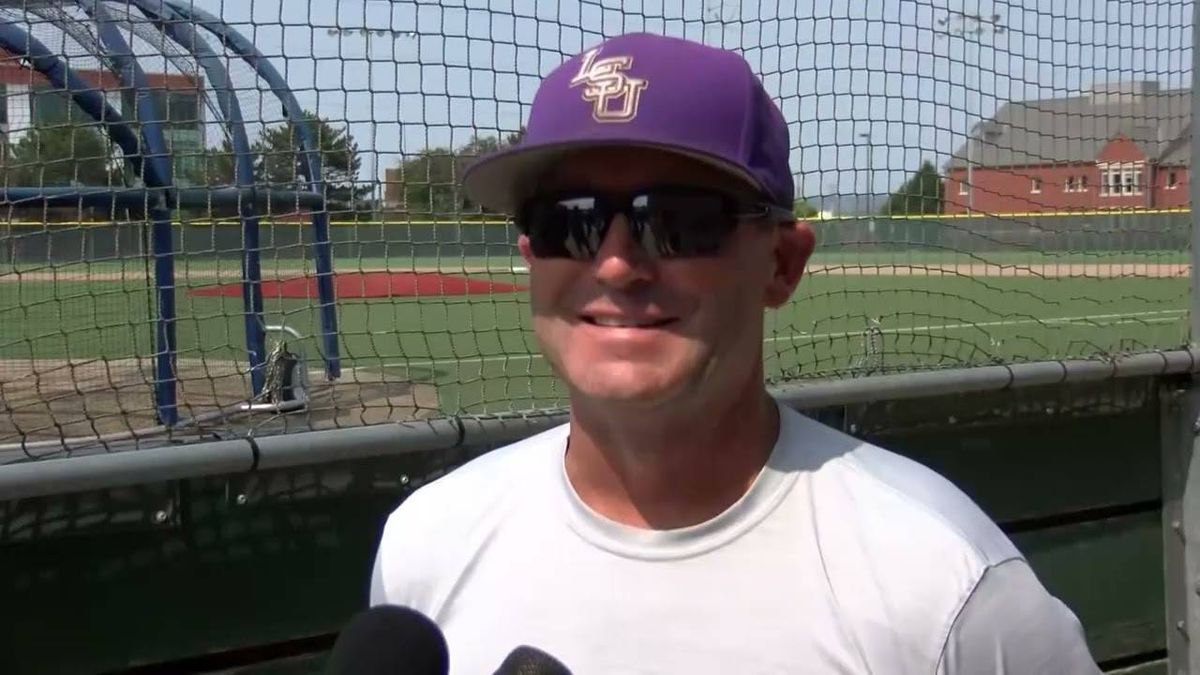 LSU baseball hits the 'holy grail' of college baseball, but the atmosphere is familiar