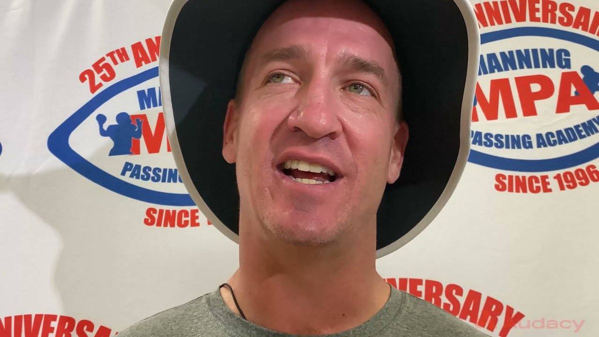 Peyton Manning's retirement advice to Drew Brees: He doesn't need it, but…