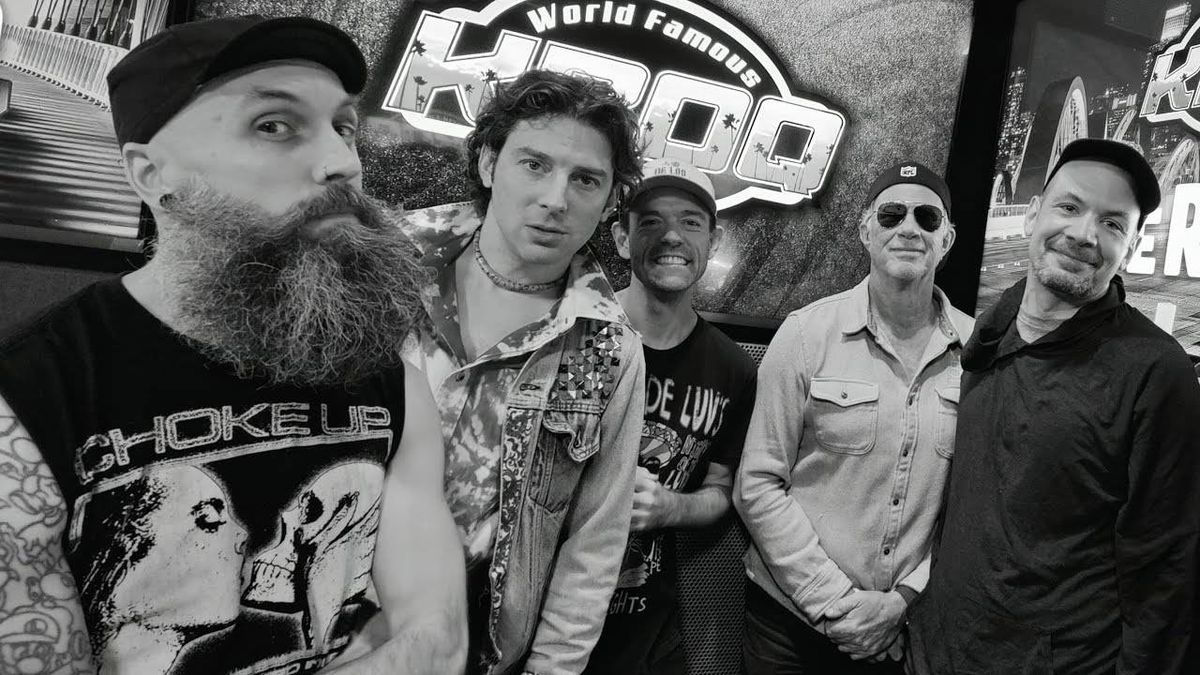 Outernational and Chad Smith discuss their new album 'Welcome To The Revolution' with Alternalido's Canyon Cody