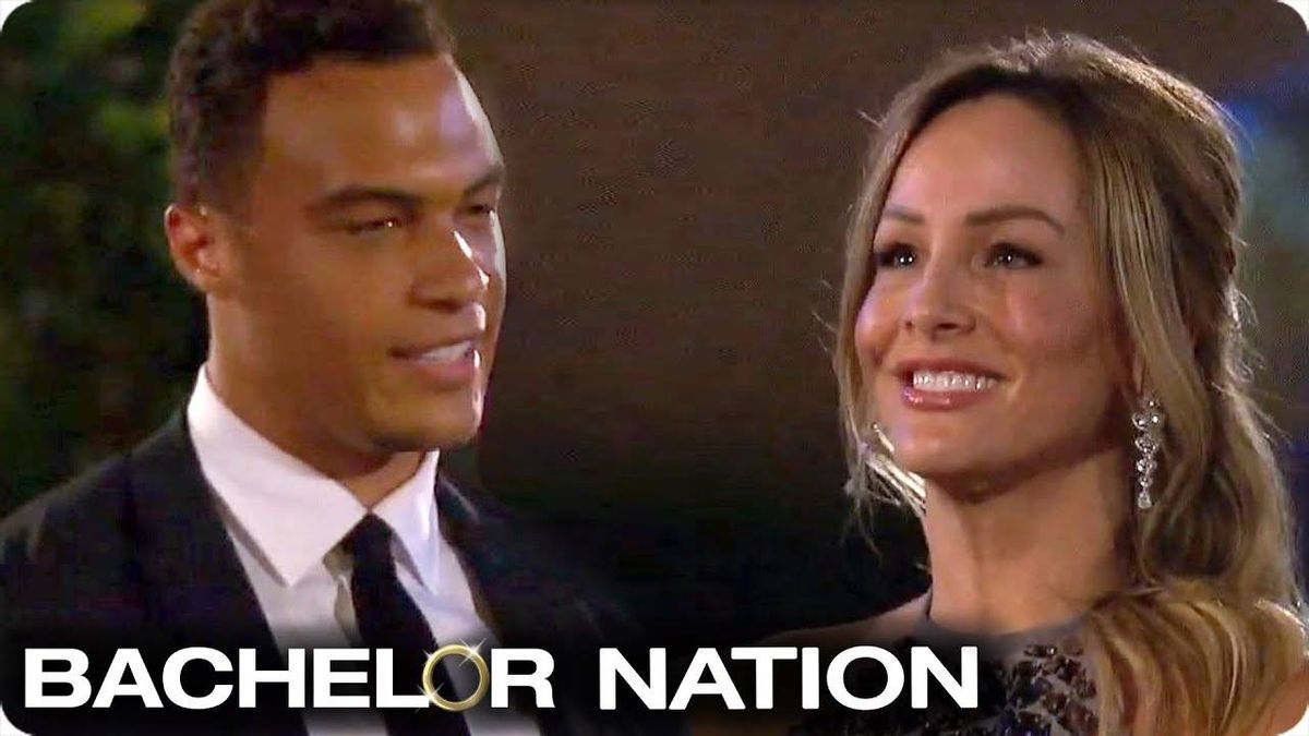 Mia Amor spotted Sac's Bachelorette "Clare Crawley on a HOT DATE on Taco Tuesday.