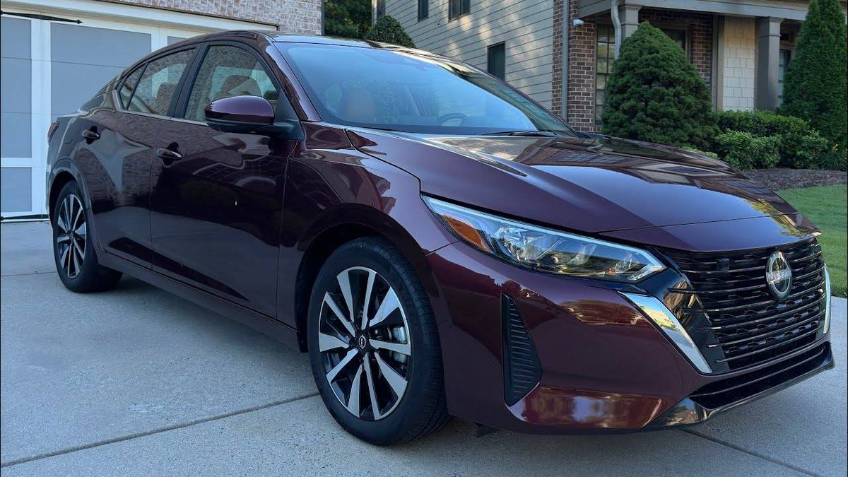 2024 Nissan Sentra SV – A Strong Contender in a Hybrid-Driven Market