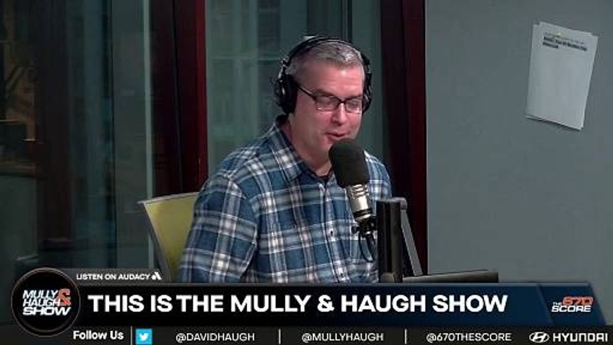 Bears running back D'Andre Swift, receiver DJ Moore active against 49ers