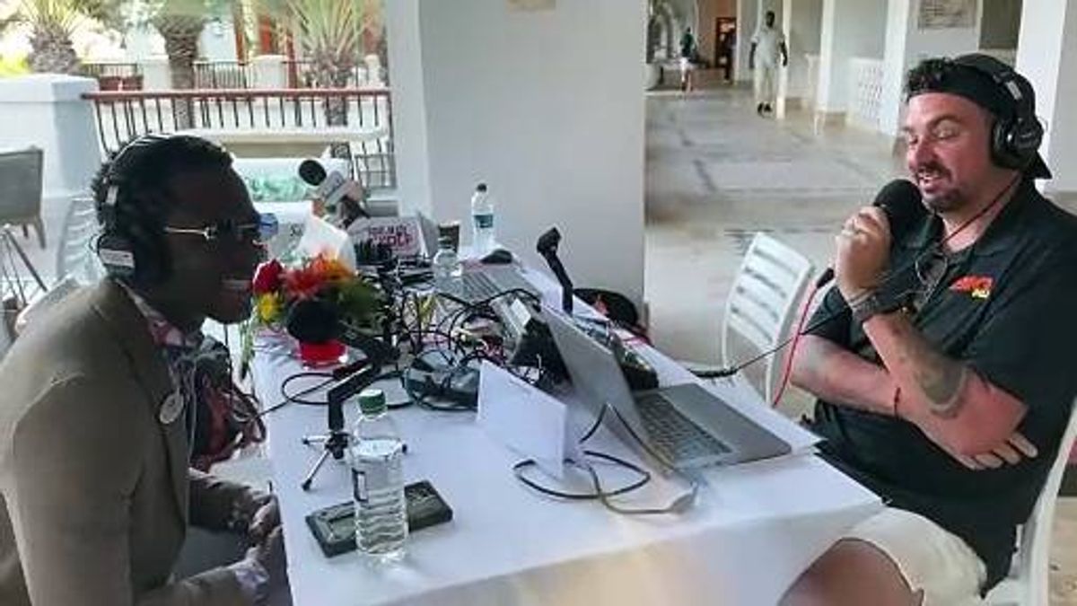 Coop chats with Leon Simpson, Entertainment Supervisor at Sandals Royal Curaçao