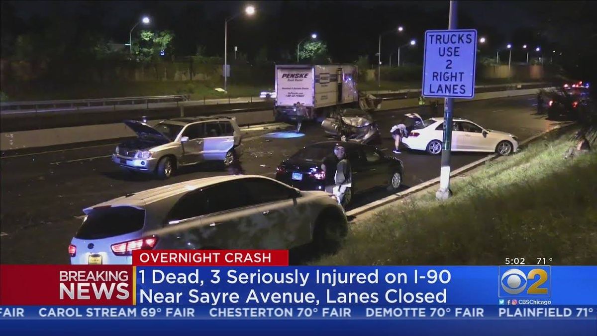 1 killed, 3 hospitalized in 7-vehicle crash on Kennedy Expressway