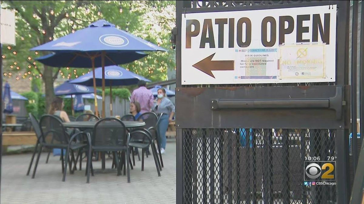 Business worried about staffing ahead of Chicago fully reopening June 11