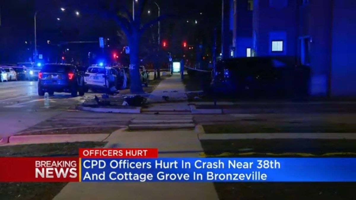 Robbery crew near University of Chicago campus arrested after crashing stolen car into CPD squad car: Police