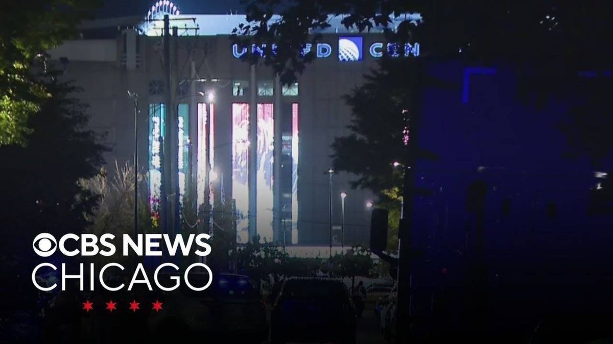 Three teens shot near the United Center minutes before rap concert