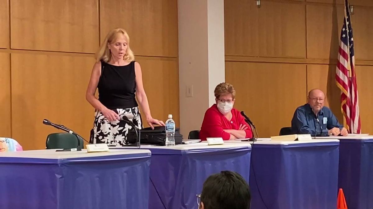 Niles residents plan rally to save library