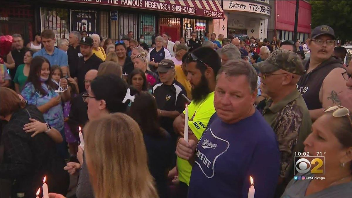 Vigil held for grandmother fatally shot in car in Hegewisch; Police release photos of suspects