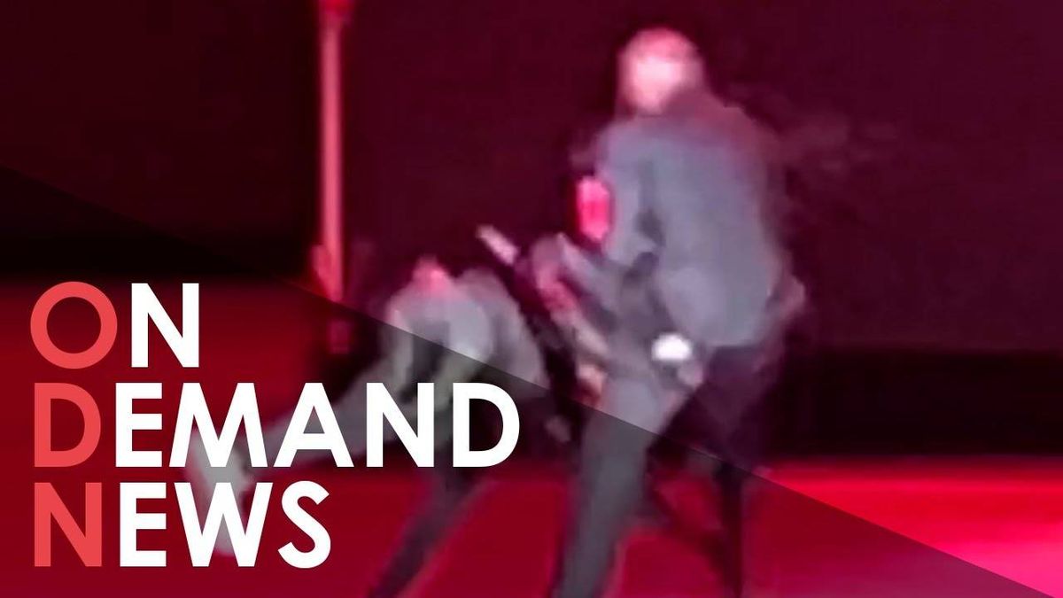 Atacan A Dave Chappelle En Pleno Escenario