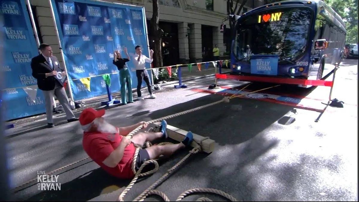 VIDEO & PICS: Strongman sets Guinness World Record by pulling MTA bus