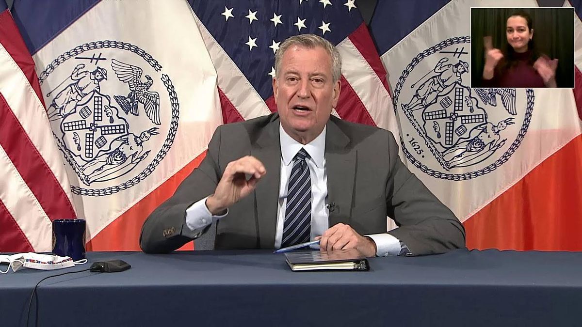 New NYC advisory 'strongly recommending' masking up in public indoor settings as omicron variant looms