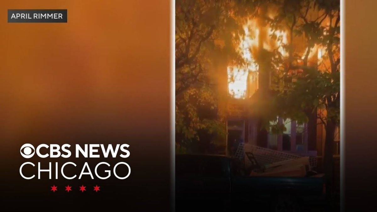 Chicago firefighter seriously injured after falling through West Side roof