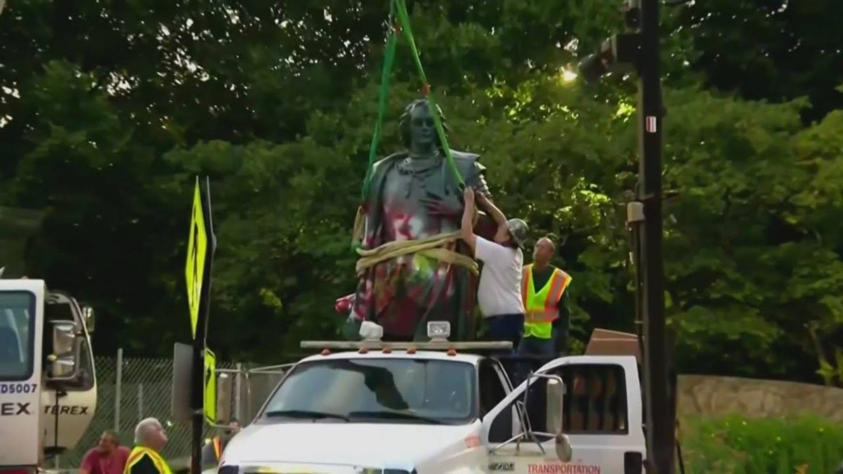 Chicago's Italian-American group dissatisfied with city committee's recommendation to not bring back Columbus statues