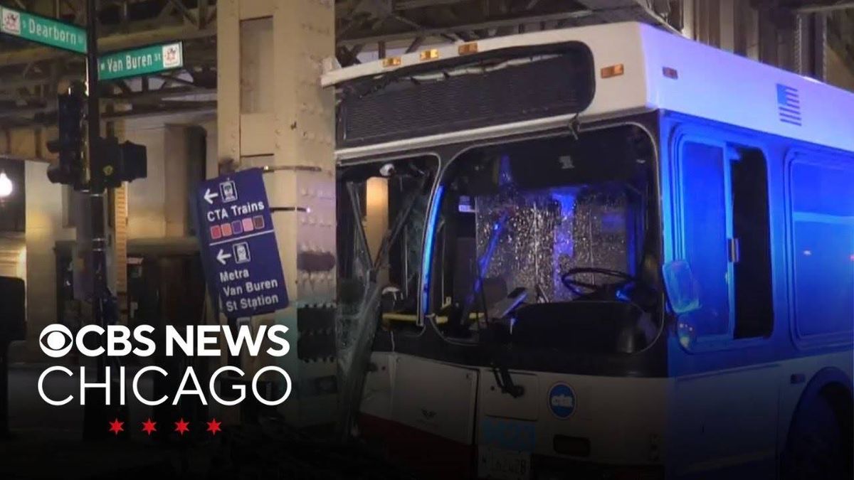 Wrong-way driver hits bus, parked car in the Loop: Police