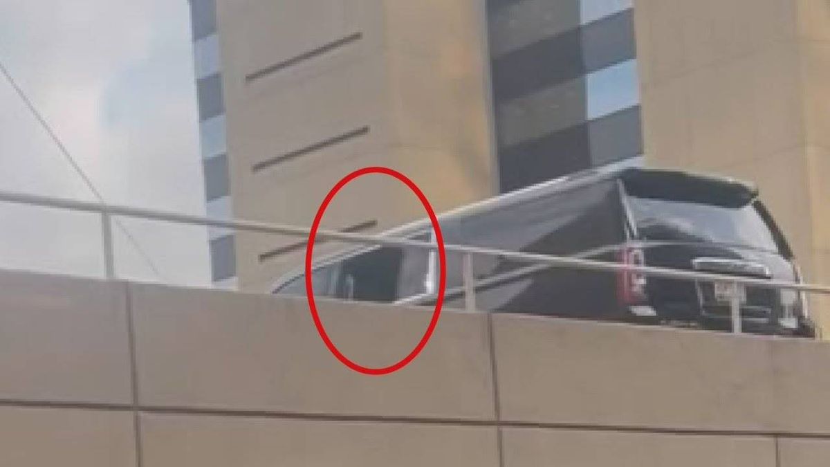 Rash of break-ins occurring in Loop parking garage, customers say