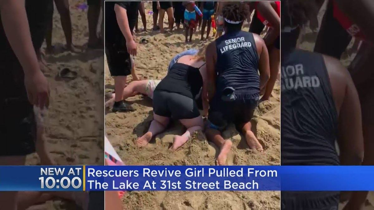10-year-old girl rescued by lifeguards at 31st Street Beach