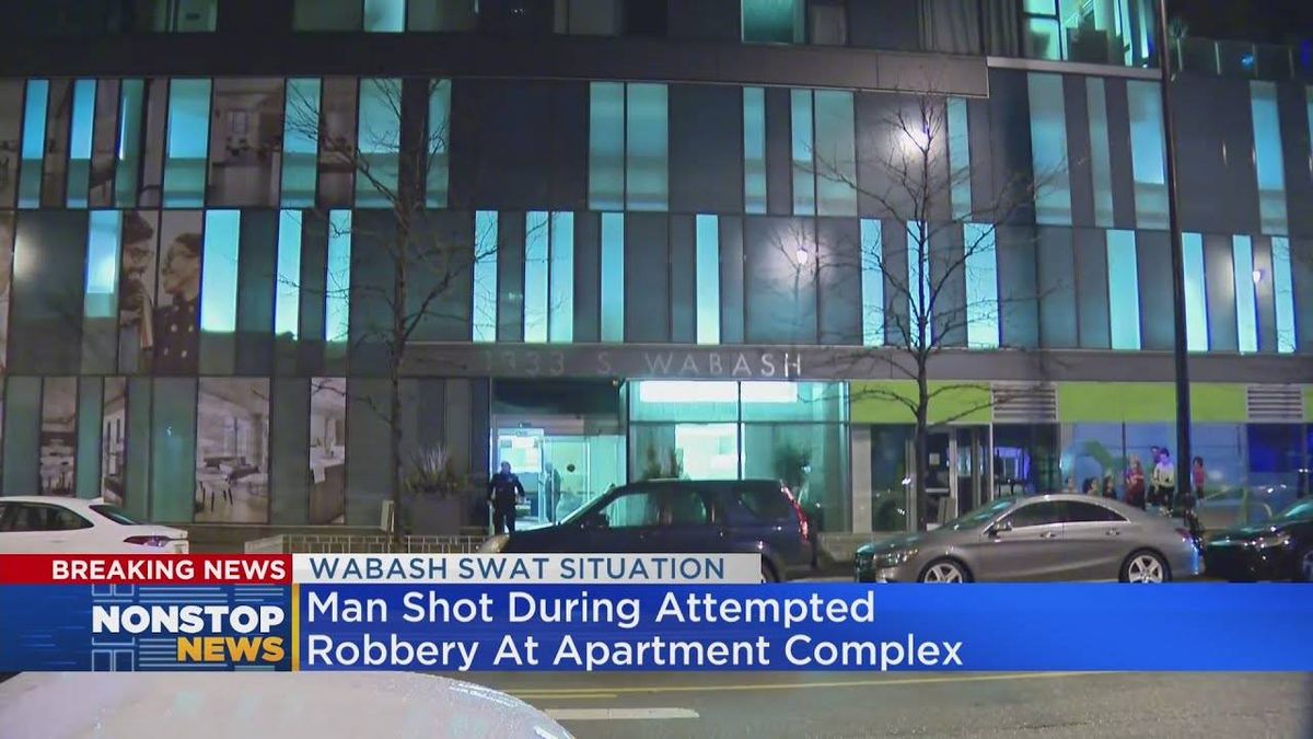 Man shot in South Loop apartment during robbery attempt: CPD