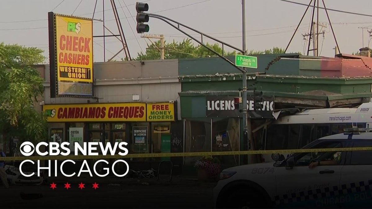 1 dead, 3 others hurt on SW Side after car slams into CTA bus: CPD