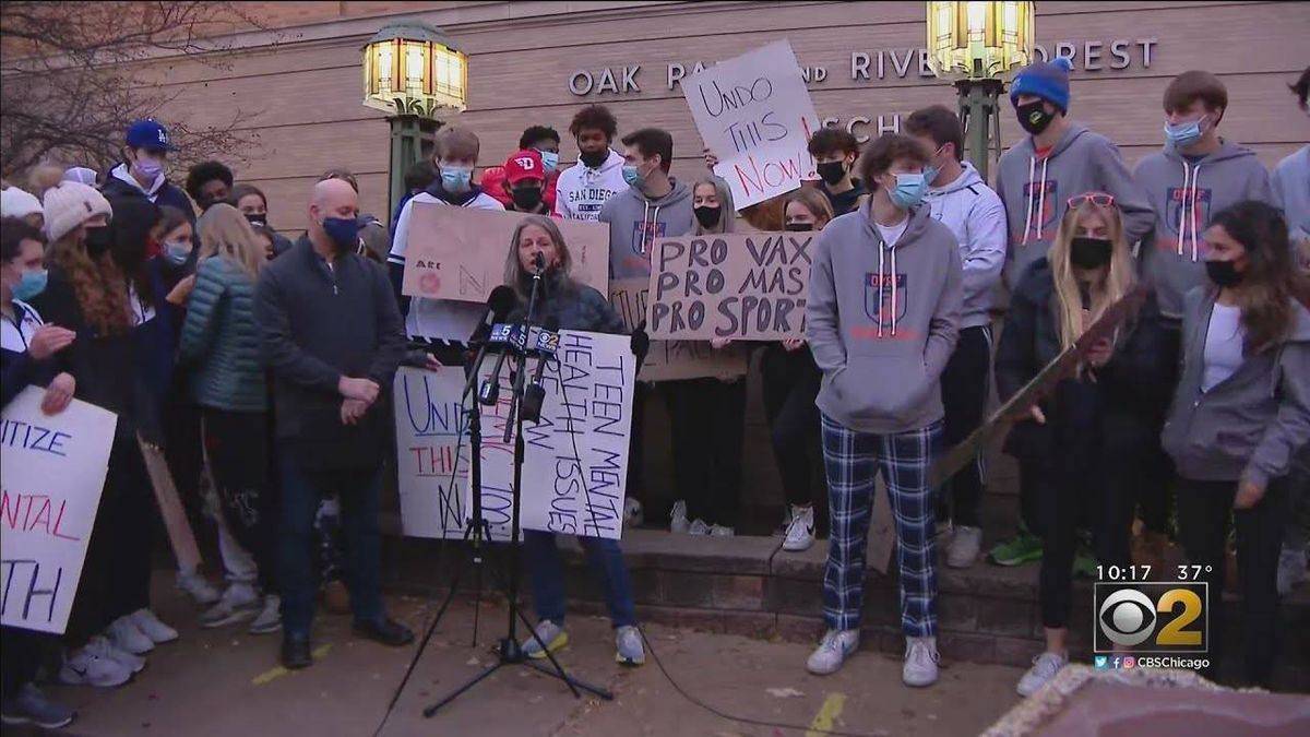 Parents, students protest activities ban amid spike in COVID-19 cases at Oak Park and River Forest High School