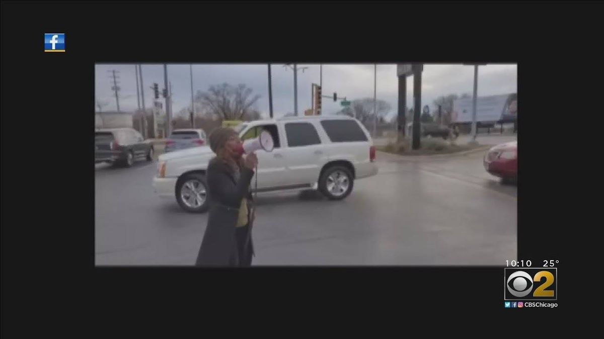 Dolton Village Trustee Tiffany Henyard gives away free gas amid run for mayor; Is it legal?