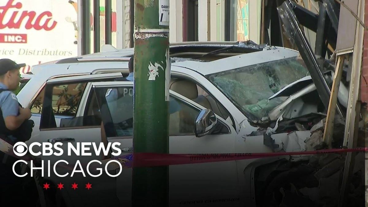 Man wounded in Near West Side shooting, leading to 2 cars crashing into building: Police