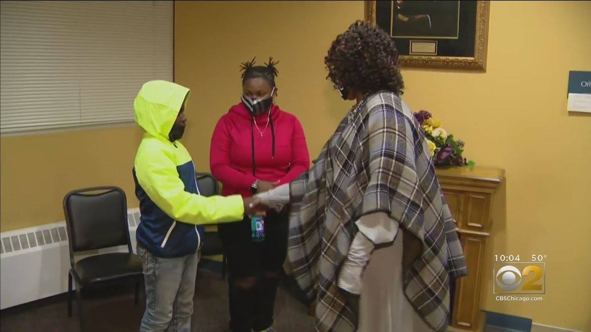 Mom teaches son a lesson after seeing him on news causing trouble at seniors' building in West Pullman