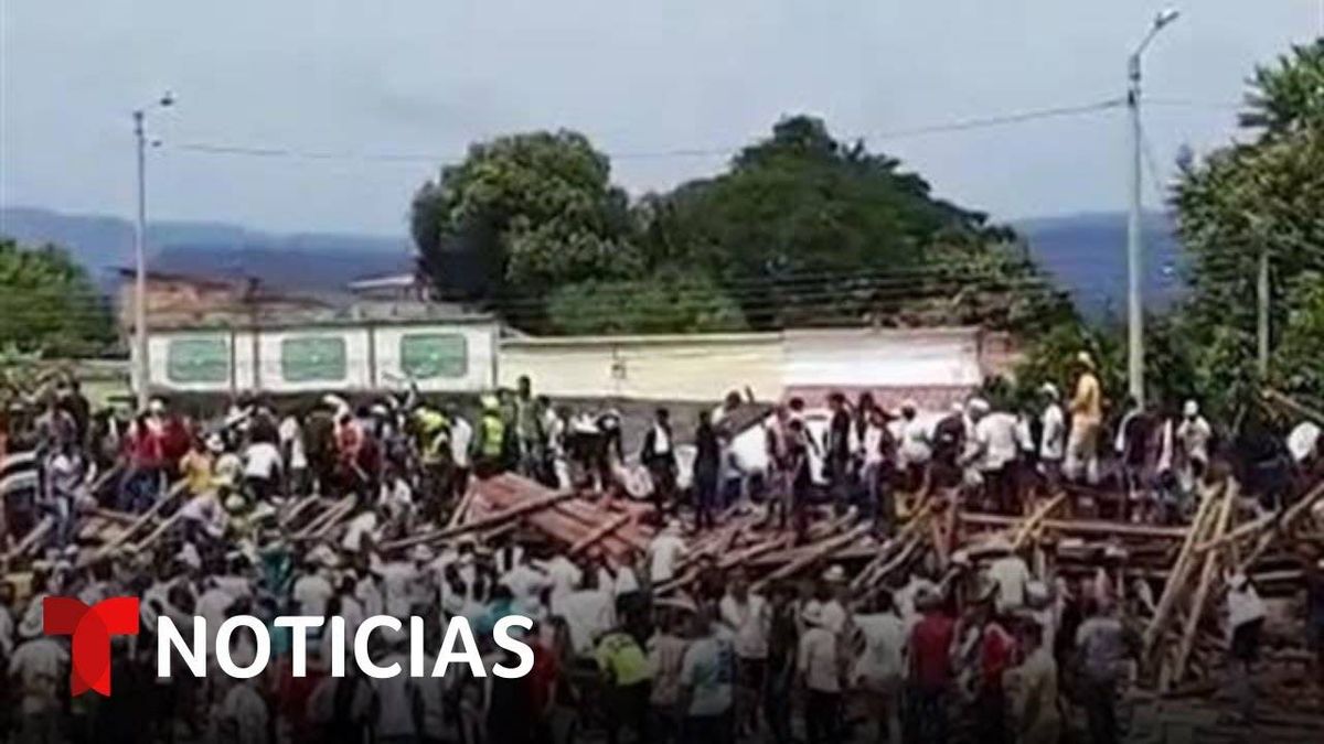 Muertos Y Heridos Despues Del Desplome De Gradas En Plaza De Toros En Colombia
