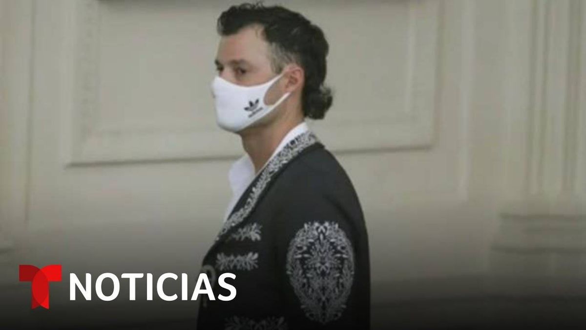 Mariachi Intercambia Su Saco Con Jugador De Los Dodgers Y Se Hace Viral