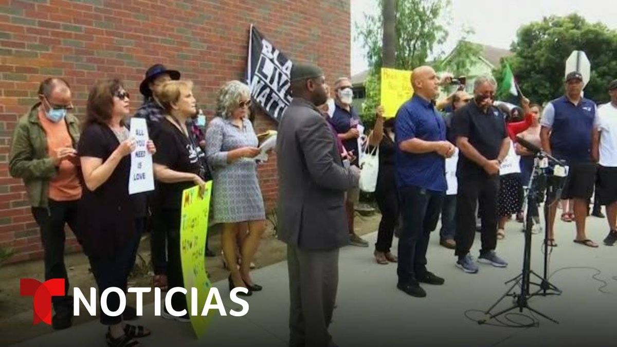 Entranador Racista "Avienta Tortillas" Es Despedido De Preparatoria