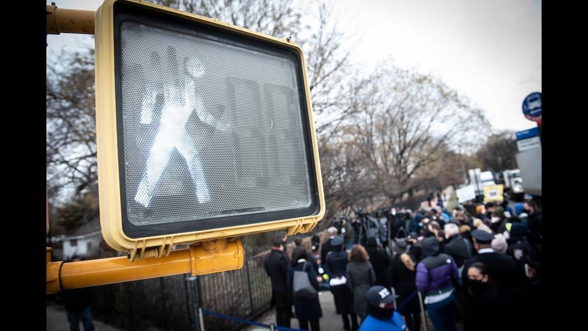 NYC STREET SAFETY PUSH: 1,000 intersections to be redesigned, drivers must now stop until all pedestrians cross