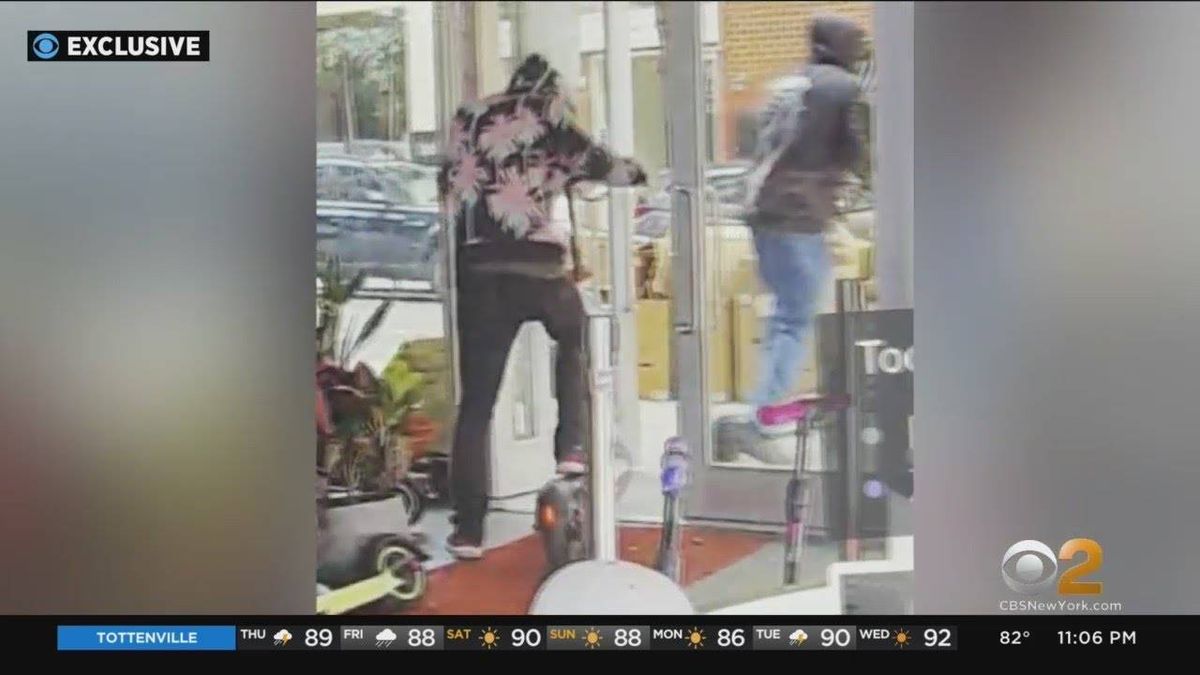 16 thieves steal dozens of e-scooters from Manhattan shop in 5-hour burglary