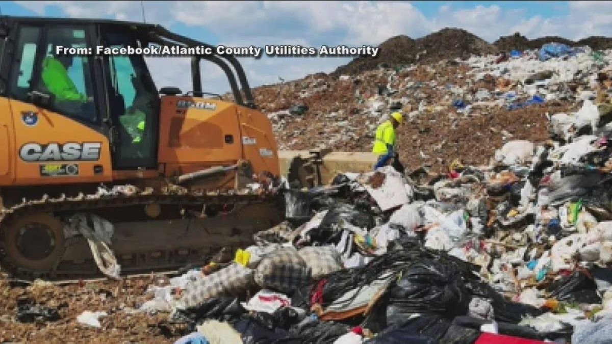 Band together: 4 NJ workers dig through landfill for wedding ring