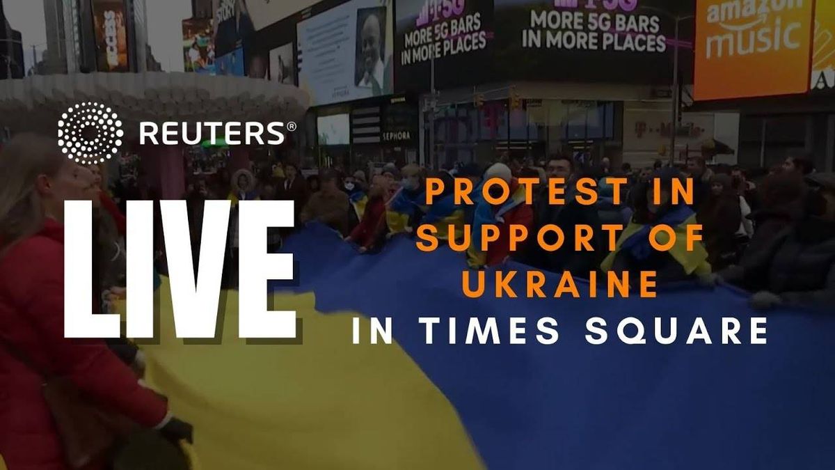 WATCH: Pro-Ukraine protesters hold Times Square rally, march after Russian invasion