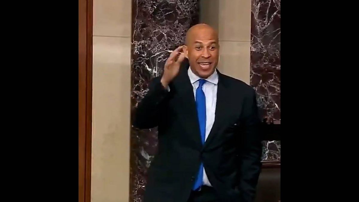 VIDEO: Cory Booker mocks 'defund the police' GOP amendment, internet goes wild