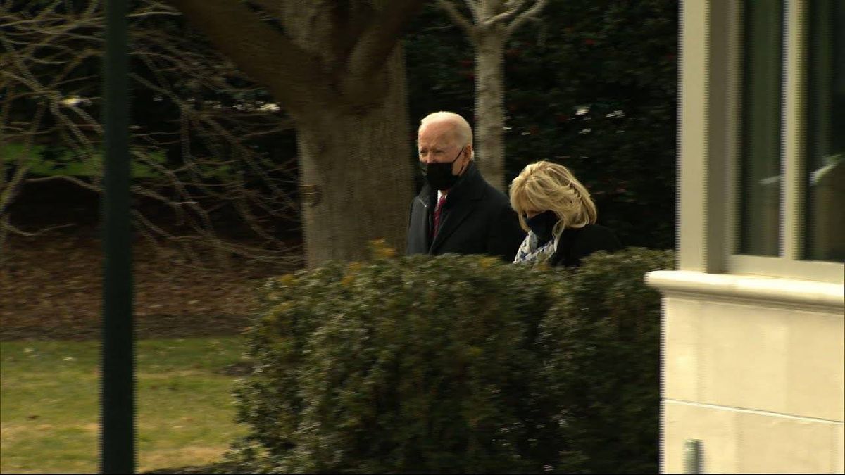 VIDEO & PHOTOS: Jill Biden kisses Joe Biden goodbye before his first trip on Marine One
