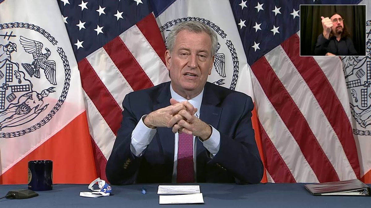 Mayor unveils plan to close 'COVID achievement gap' for 2021 school year