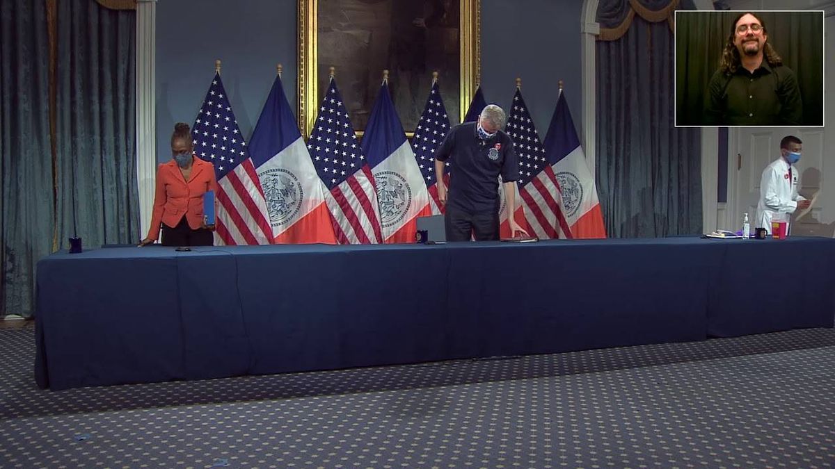 De Blasio questions if Cuomo decision to allow indoor fitness classes was 'because of his political needs'
