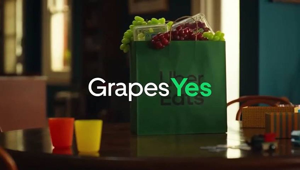 Hall of Fame center and longtime broadcaster Bill Walton dies at 71