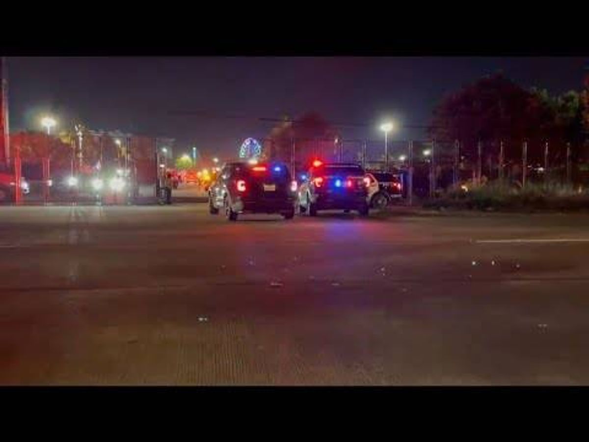 8 dead, 23 hospitalized at Travis Scott's sold-out Astroworld festival: police
