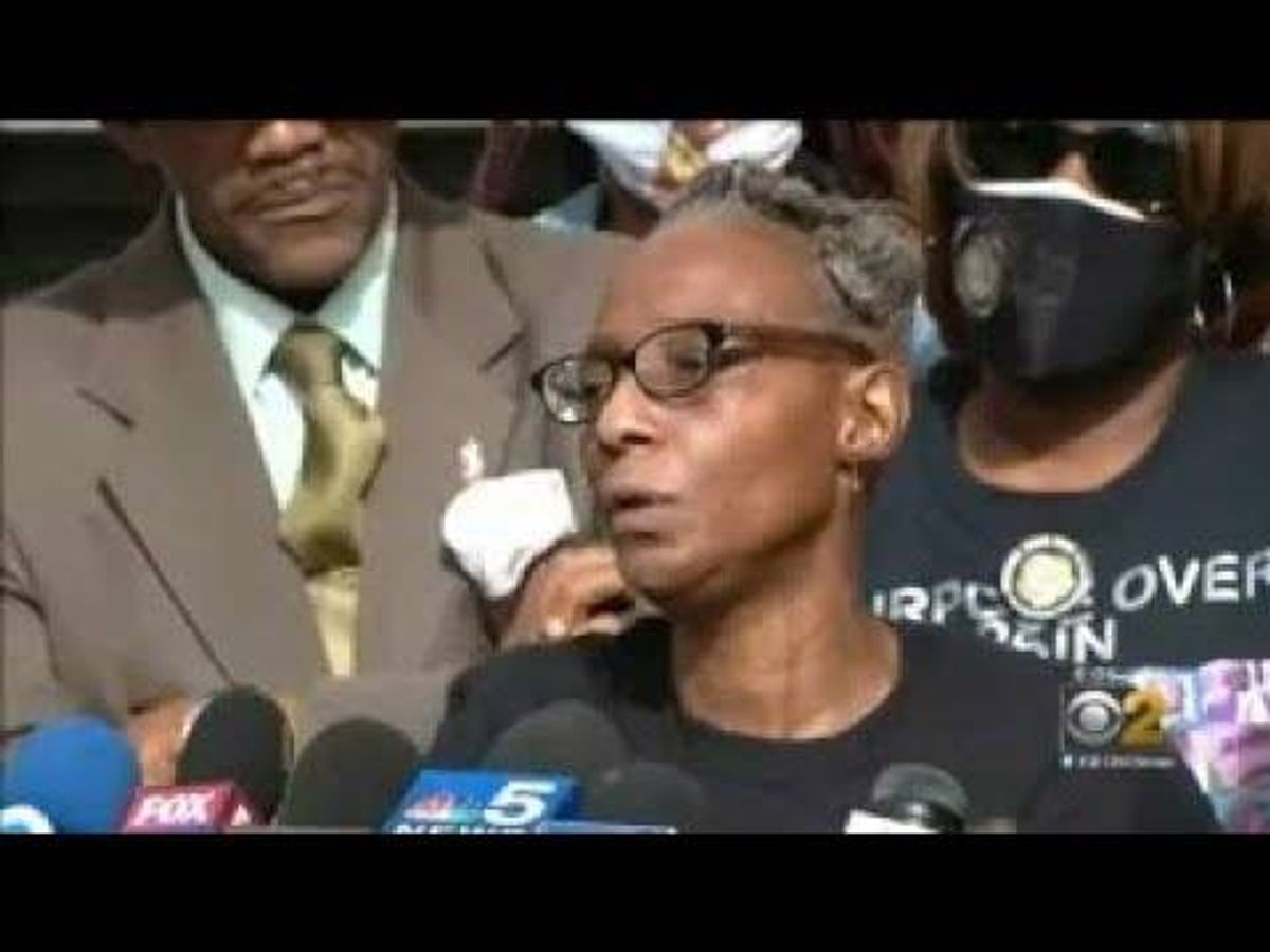 Plea from grandmother of girl shot at Bronzeville high school: 'I'm assuming this baby that shot my baby is crying for help…God will help you'