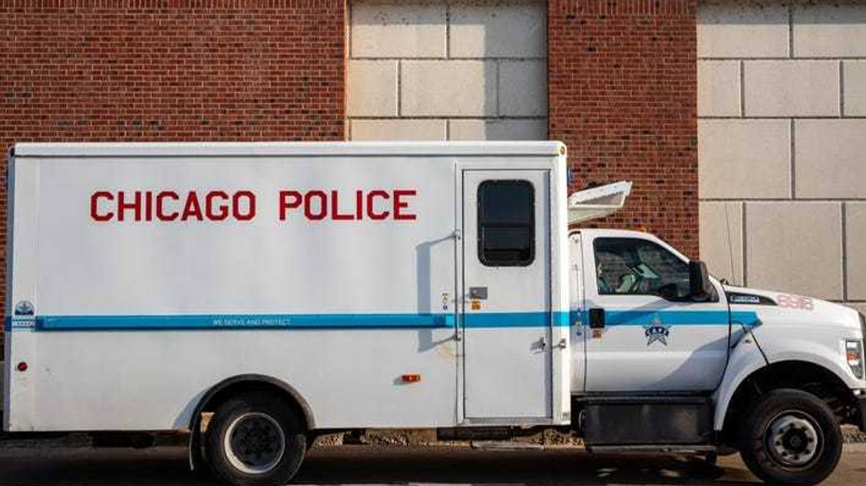 Man's body pulled from Belmont Harbor