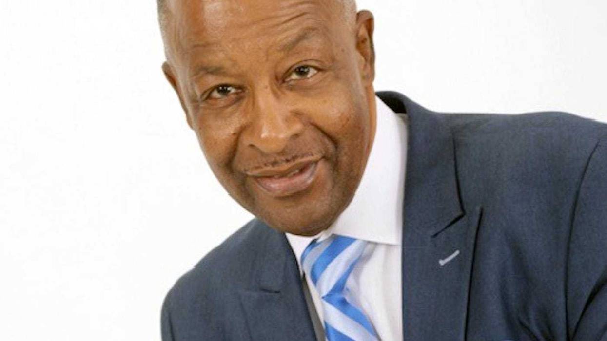 Sunday Morning Praise with Larry Tinsley