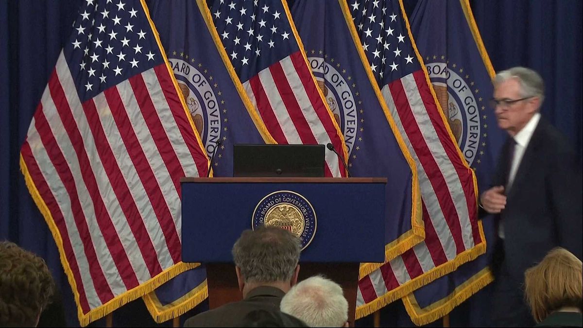 Federal Reserve leaves key rate unchanged as it sees risk of higher prices and higher unemployment