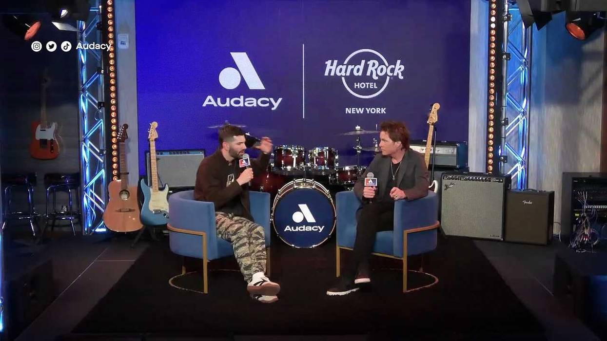 How Train's Pat Monahan keeps himself focused on the moment