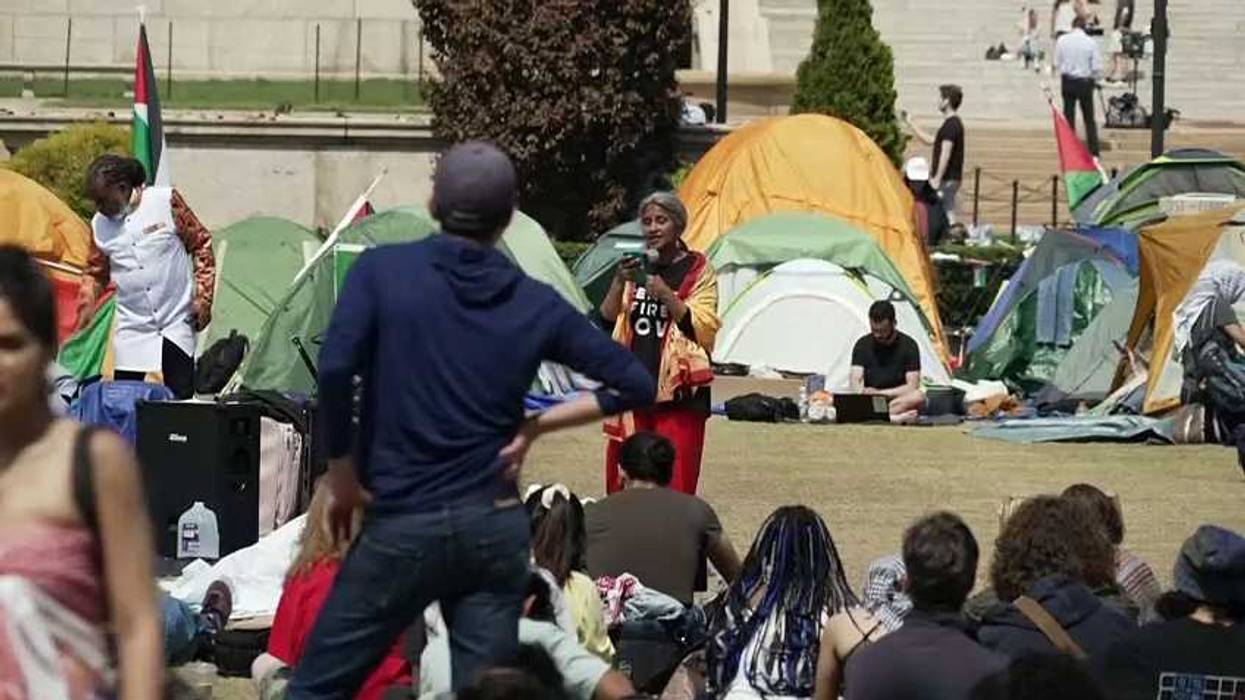 Pro-Palestinian and counter-protestors clash in violent night at UCLA