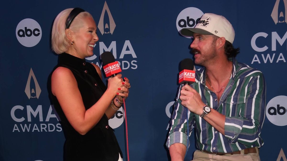 Riley Green drops his skincare routine at the 59th Annual CMA Awards: 'I washed my face with bar soap'