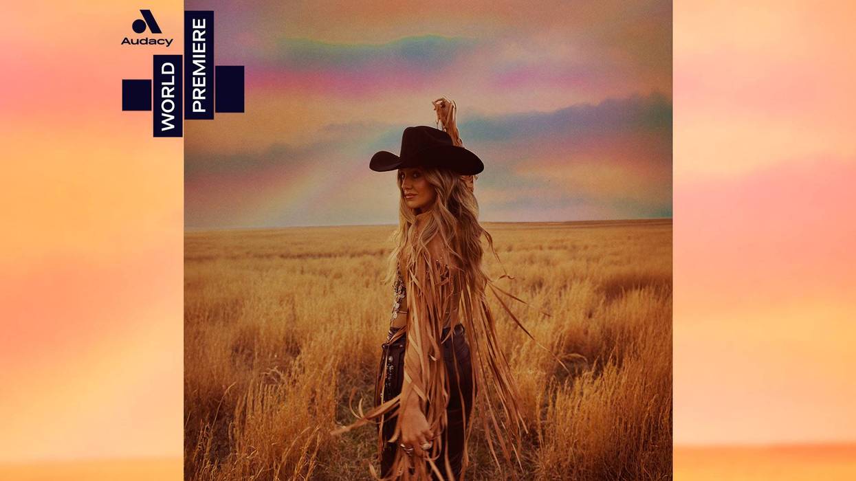 WORLD PREMIERE: Lainey Wilson - 'Somewhere Over Laredo'