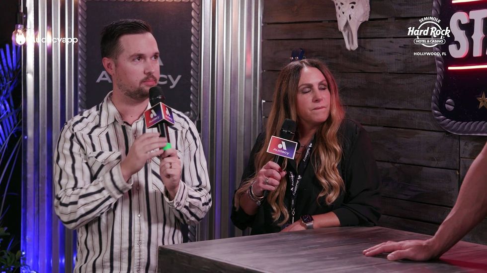 Riley Green talks current singles and all the hype surrounding his relationship status