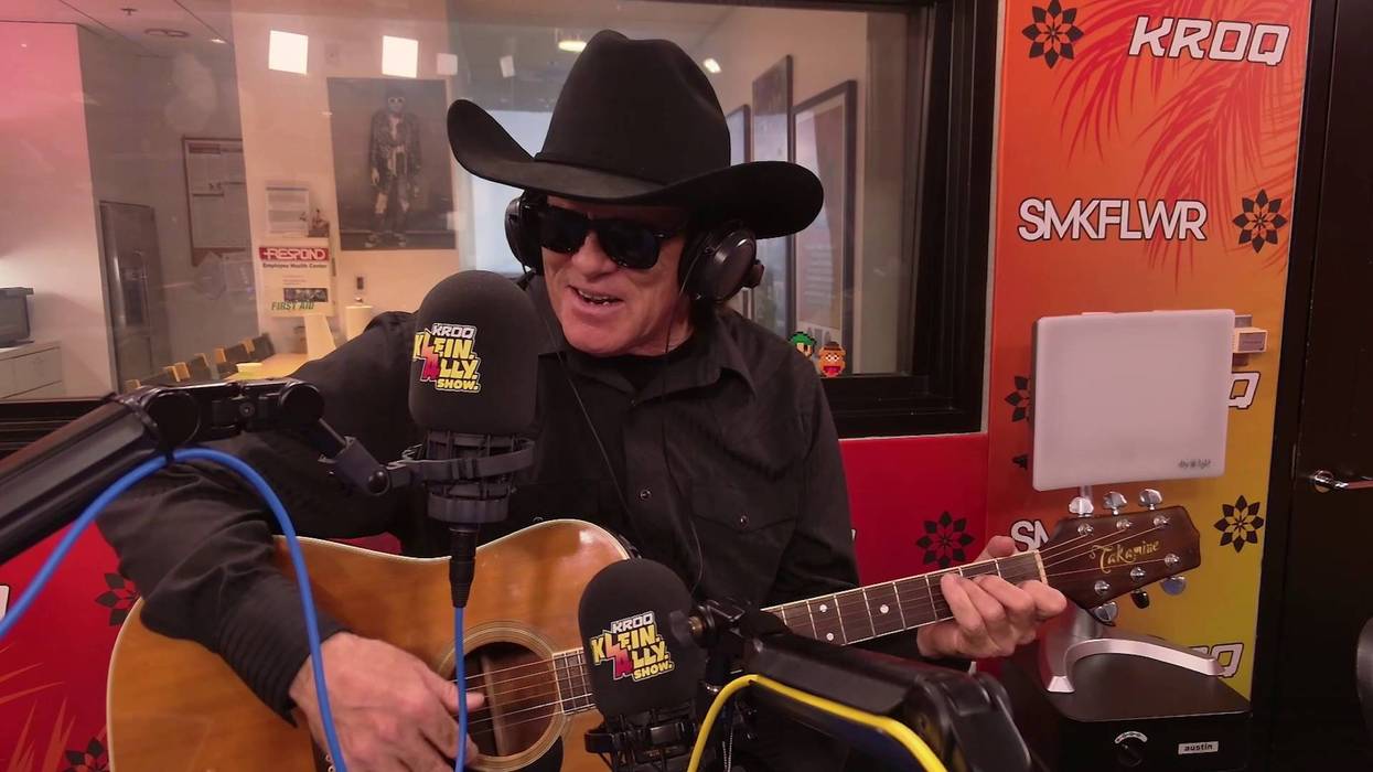 John Easdale of Dramarama looks back on the band's fan-favorite 'Anything, Anything' and performs acoustic at KROQ